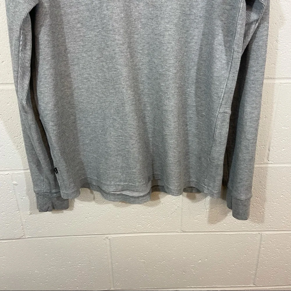 ❗️Nike Thermal Long Sleeve - Picture 4 of 9